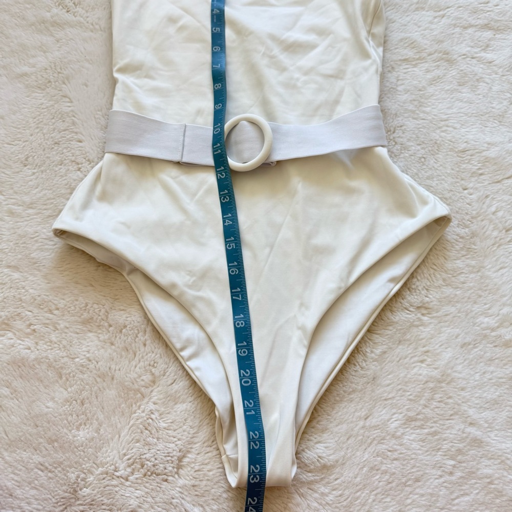 SKIMS women bodysuit with belt size M - Picture 5 of 7